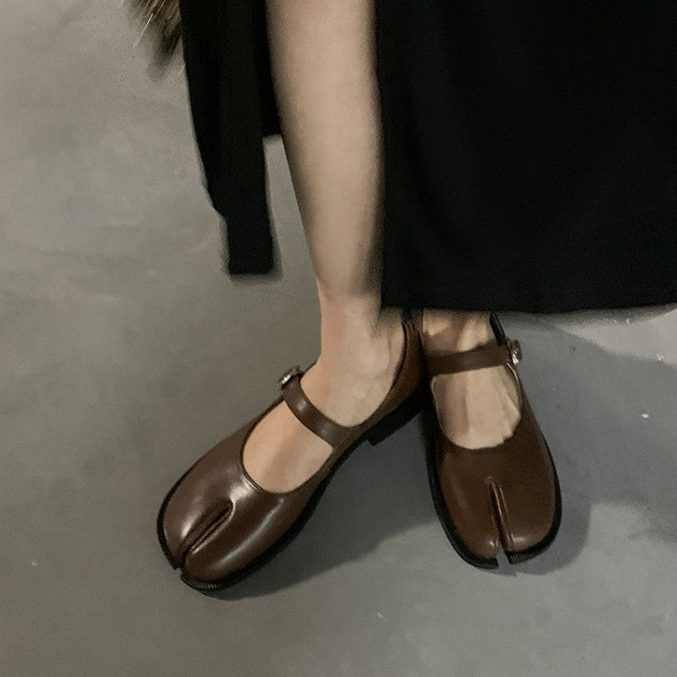 Split Toe Tabi Shoes Female Solid Color Cowhide